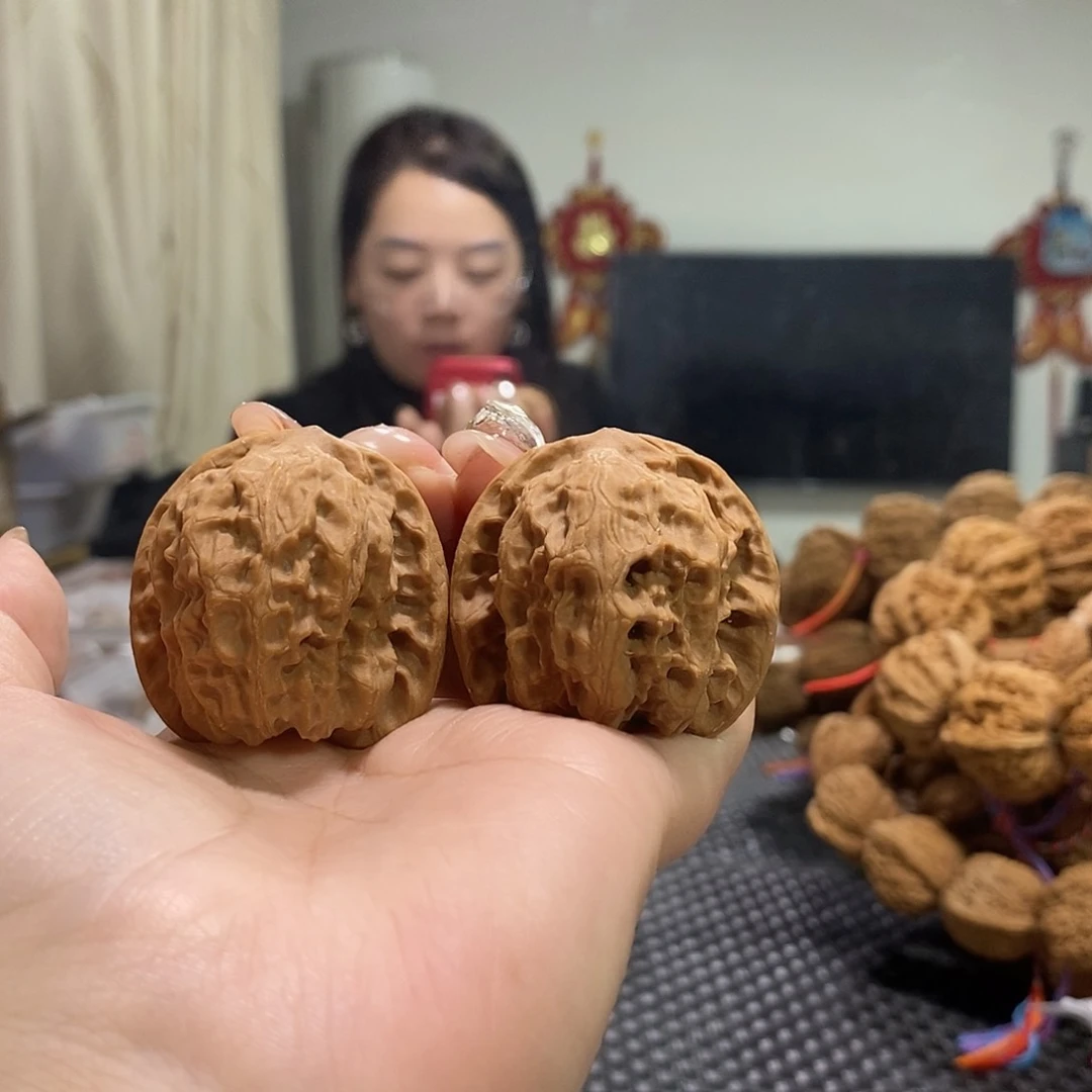 把件文玩核桃其**鹏40野狼有水尖
