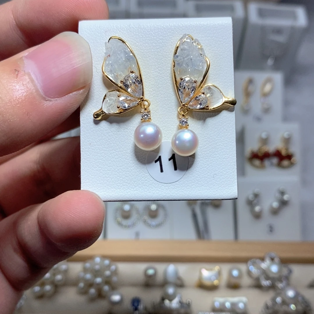 银S925镶嵌耳饰淡水珍珠