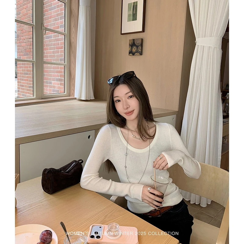 YESWOMEN【DA】秋冬半永久·多色U领打底衫细支混纺纱XY70510B3822