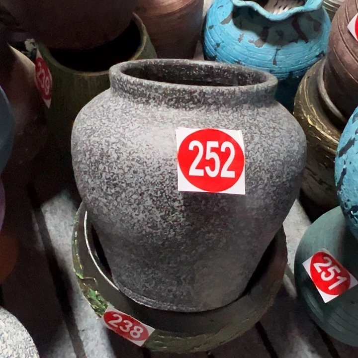 黑灰坛子高20口14默认打孔