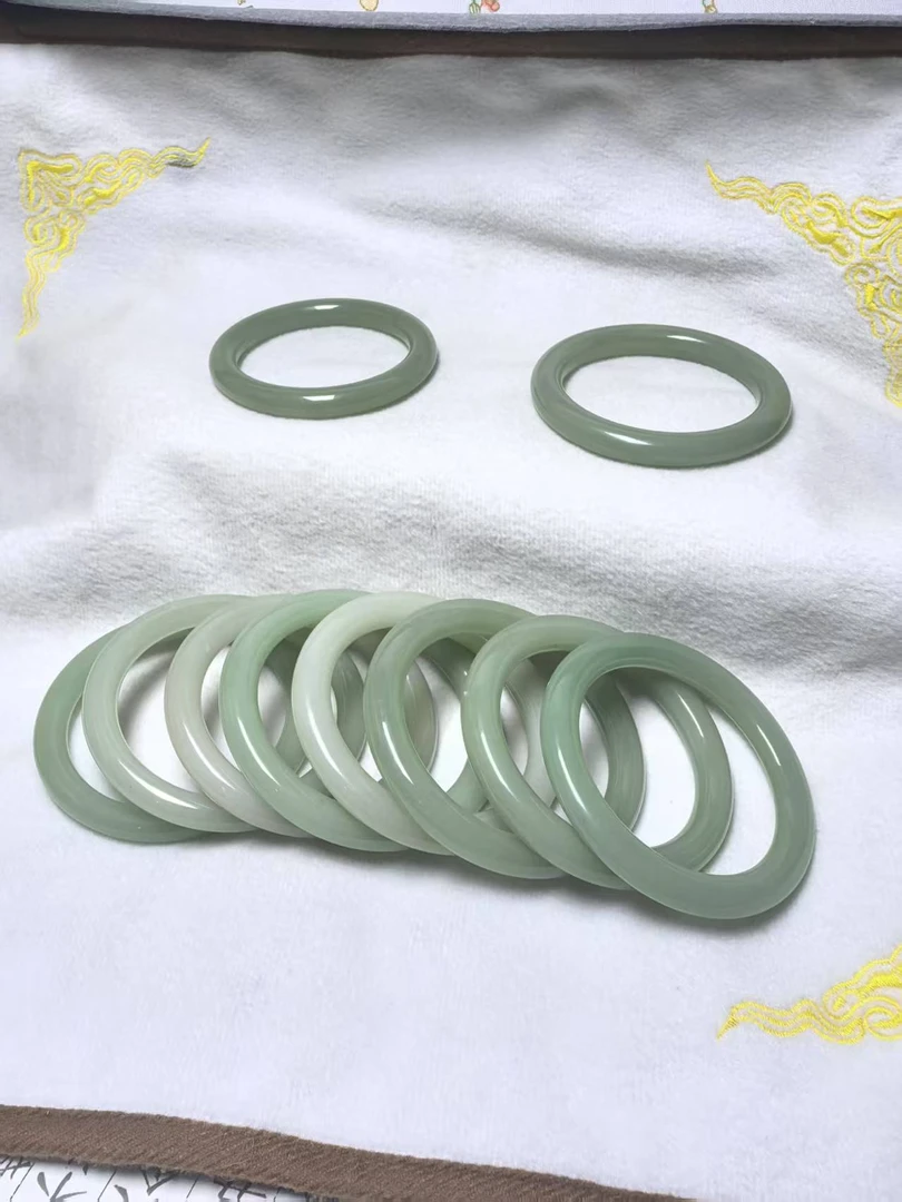 钢板美人条有包容（有纹线色点，拍一发一多样性发货）