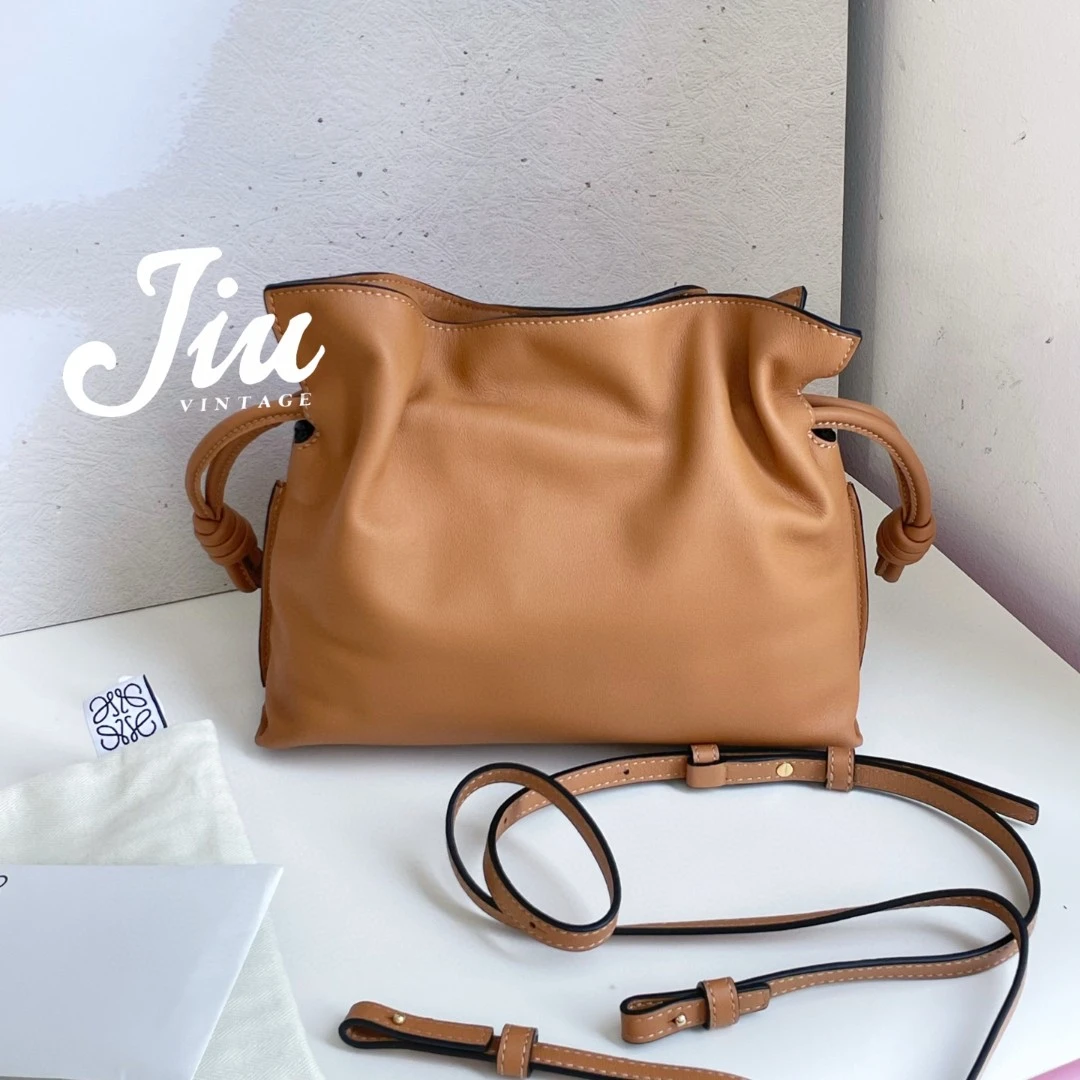 99新 LOEWE/罗意威 暖沙色mini福袋单肩包 CJM13-0640