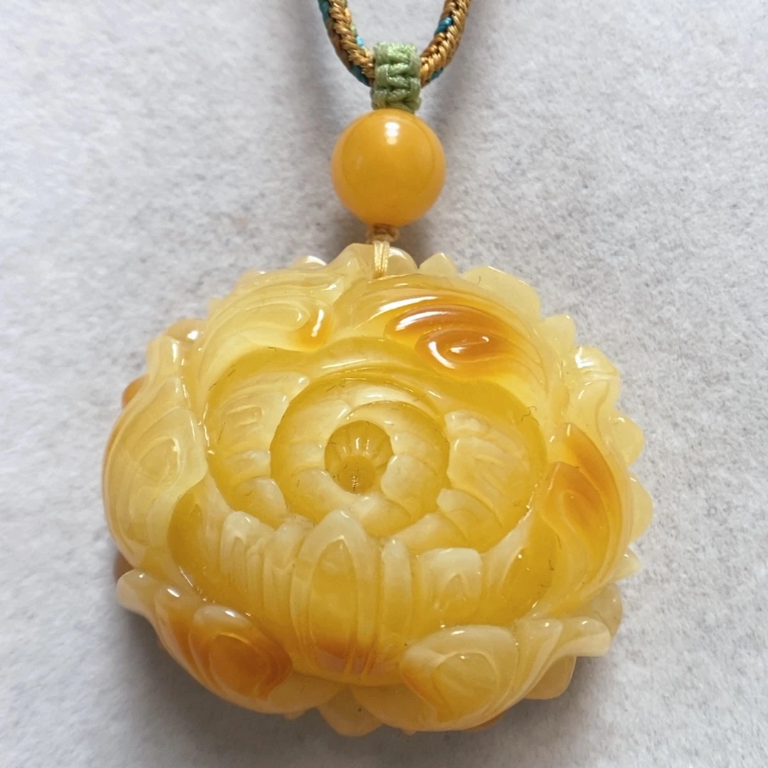 蜜蜡未镶嵌颈饰蜜蜡