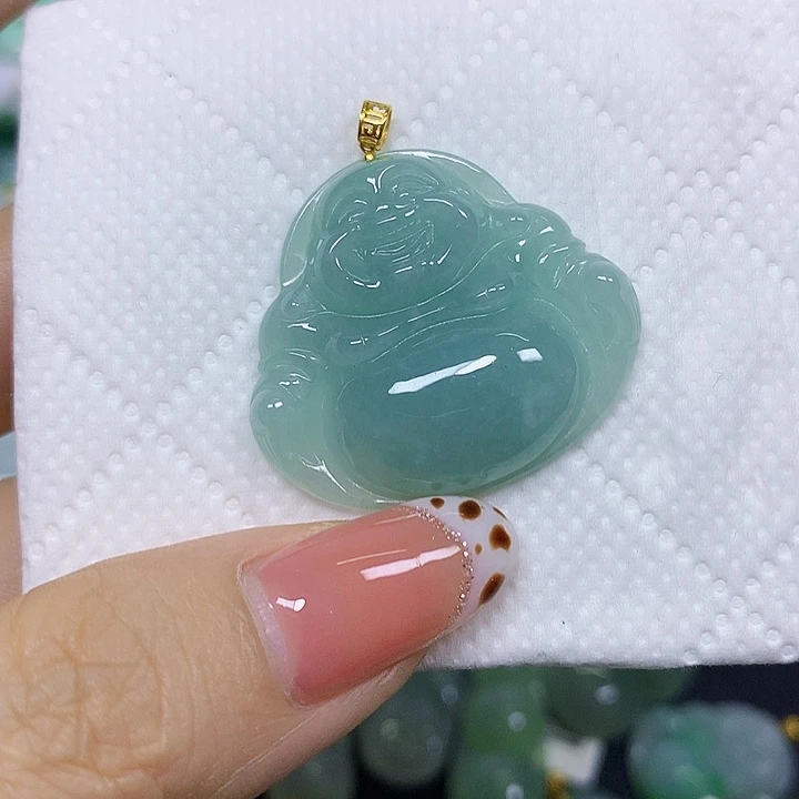 翡翠18K金镶嵌颈饰挂件