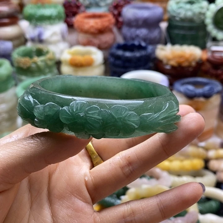 石英质玉未镶嵌手镯