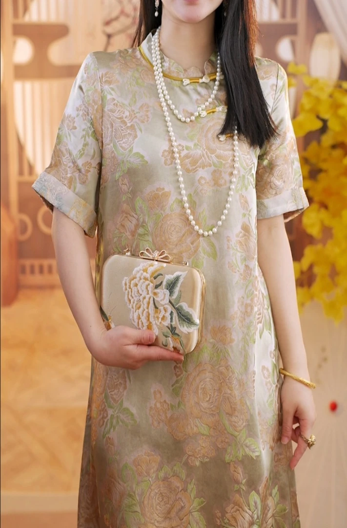 露华浓| 2025新款重工缂丝提花国风新中式旗袍连衣裙z189