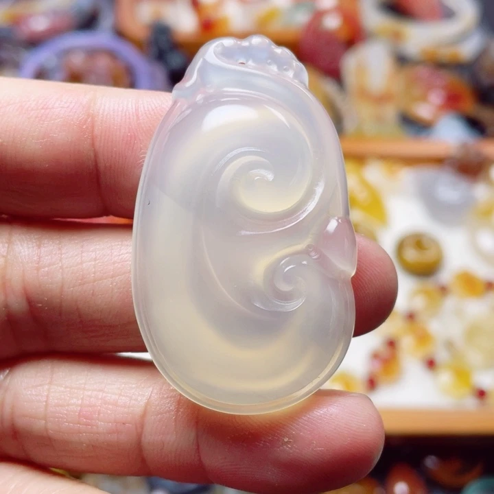 玛瑙/玉髓未镶嵌颈饰