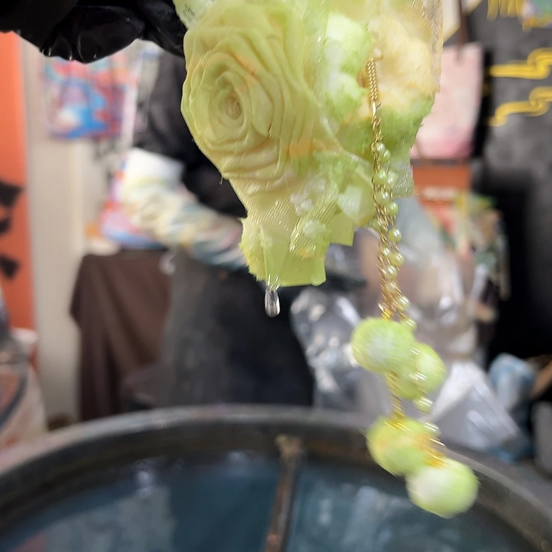 642毛绒抓夹龙井山茶