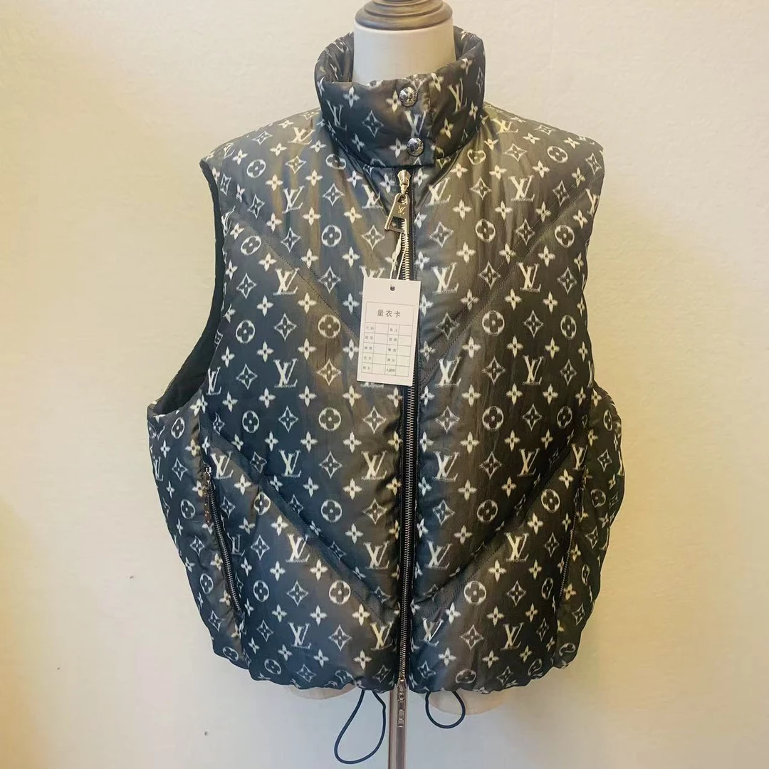 99新 LouisVuitton/路易威登 海囤 LV 羽绒服 40码 /bc55836