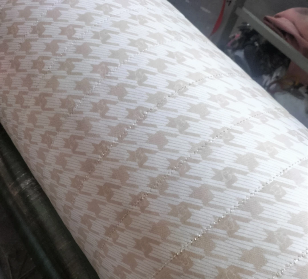 钟哥严选千鸟格羊绒三合一202