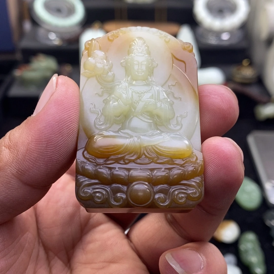 和田玉（糖玉）未镶嵌颈饰