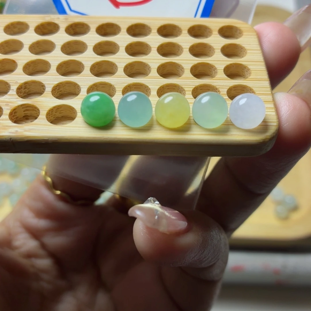 未镶嵌定制翡翠翡翠珠链