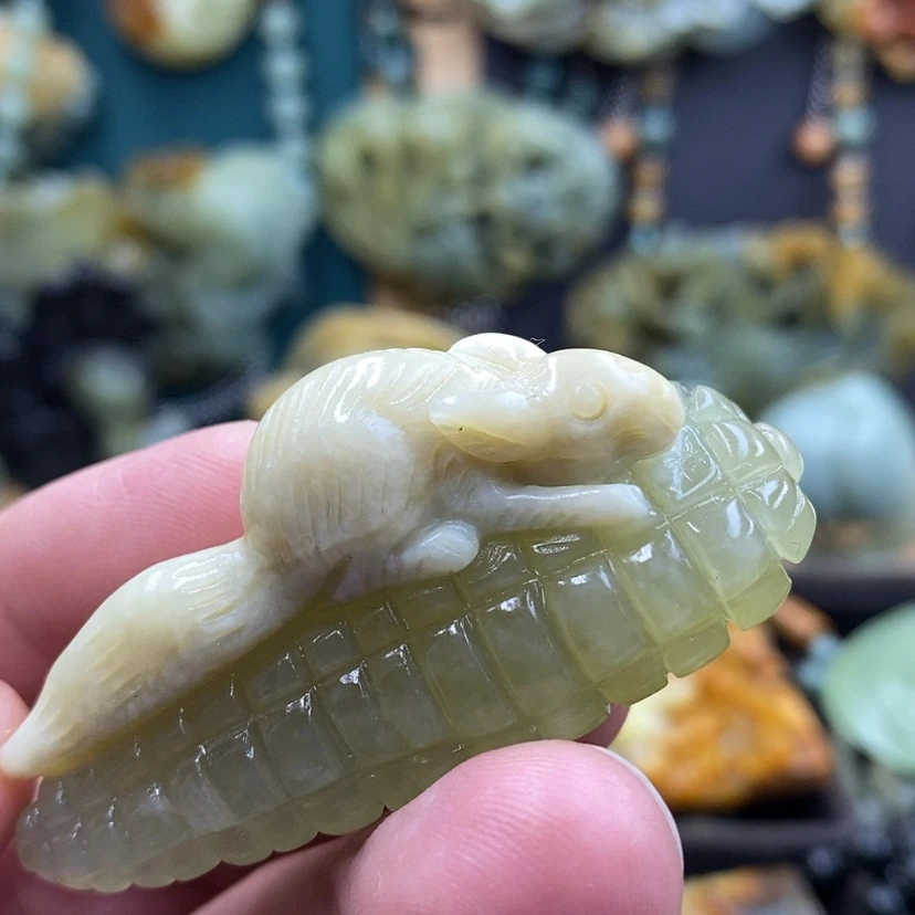 【闪购商品】未镶嵌岫玉吊坠