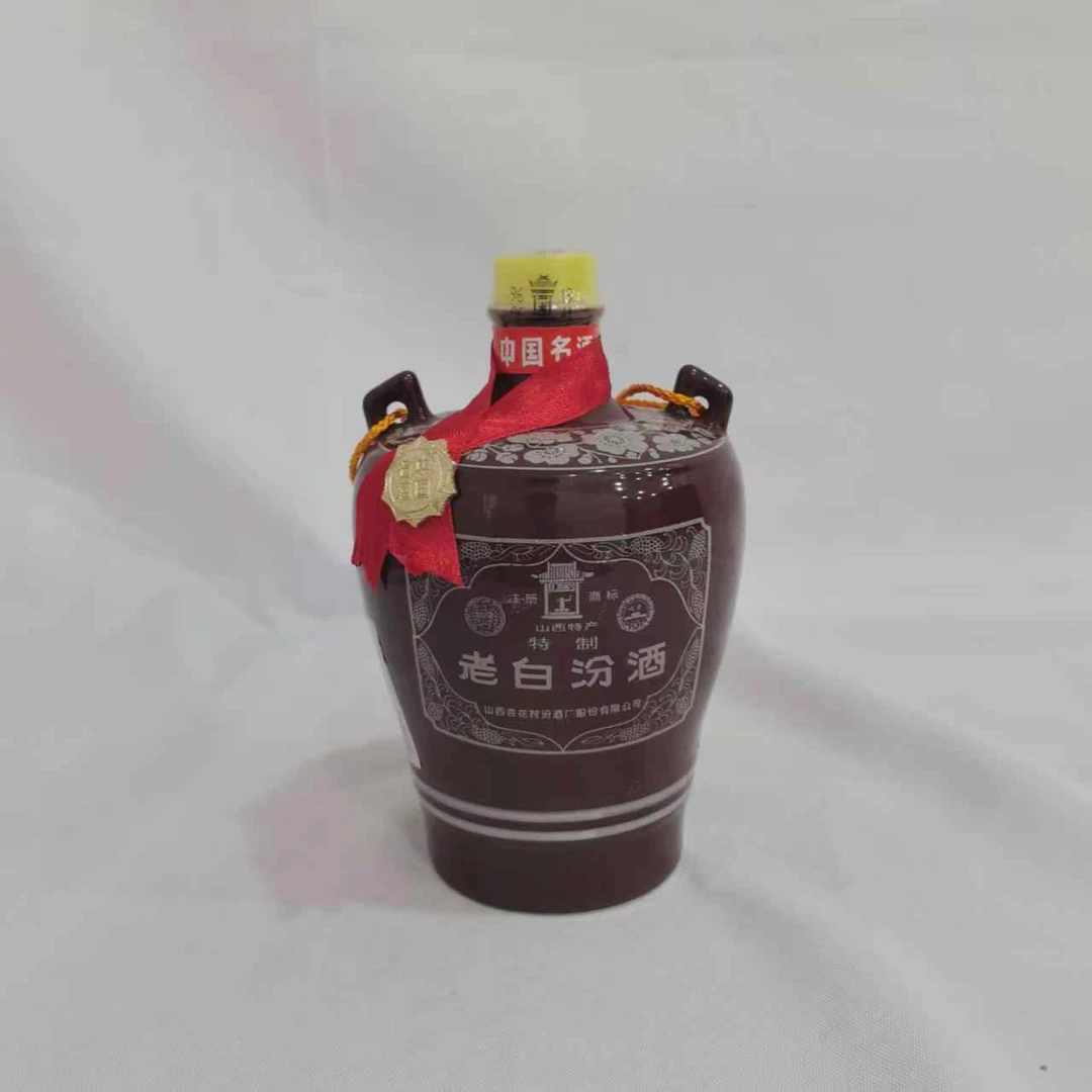 1996年老白汾酒 53% 15209