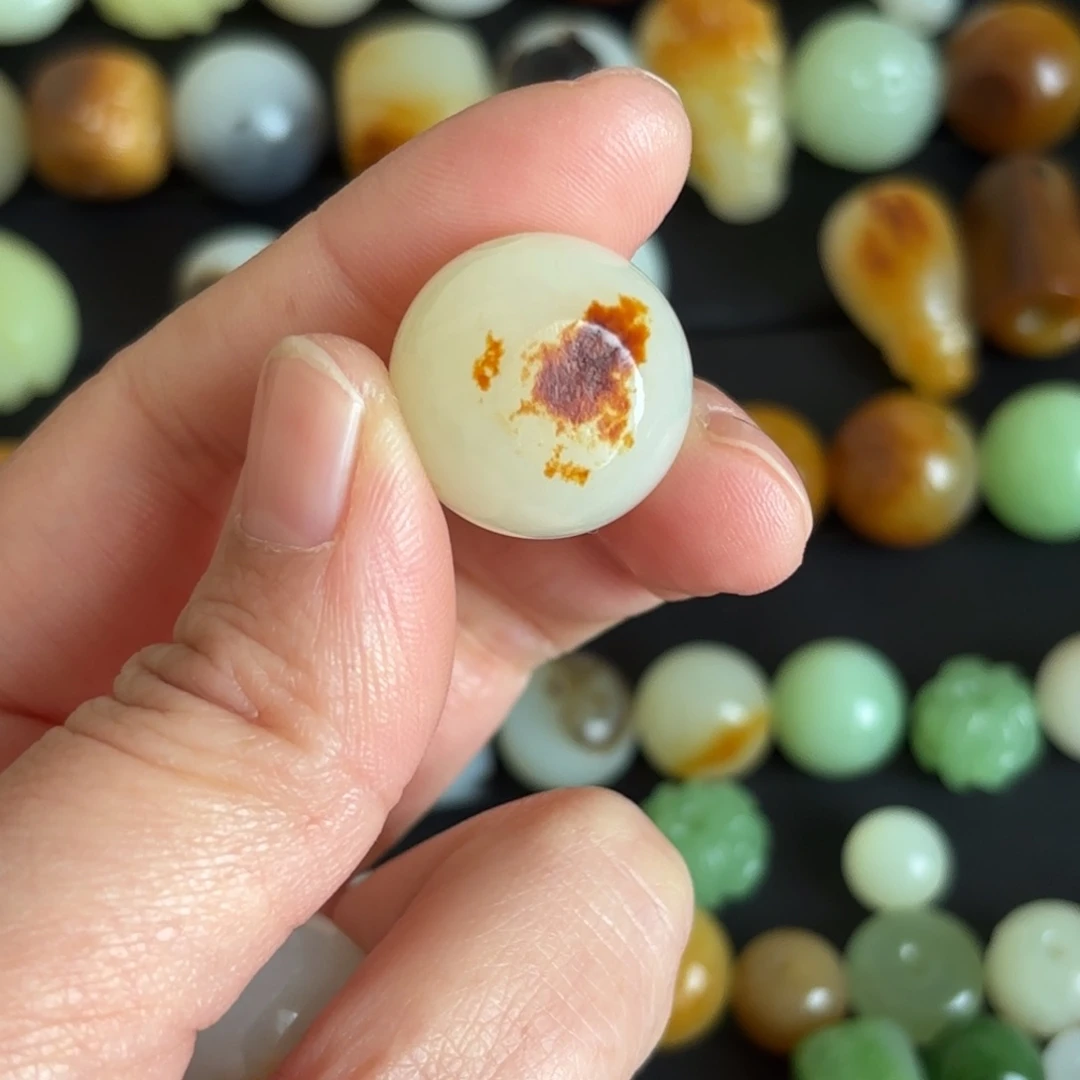 和田玉颈饰未镶嵌勇**前