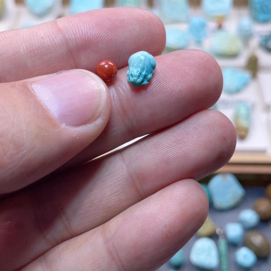 南红玛瑙配饰未镶嵌