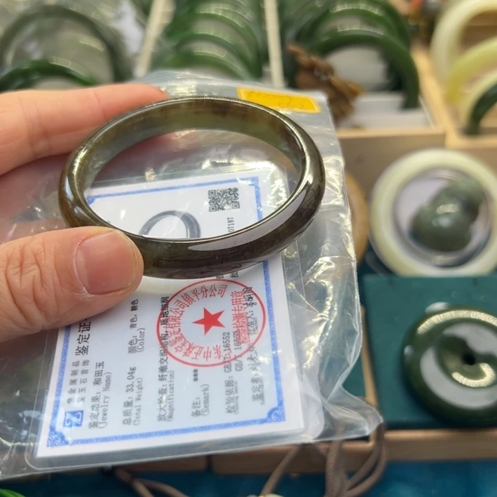 和田玉手镯未镶嵌56.2圈围2209