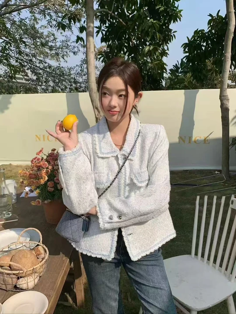 云朵家 - 春季新款爱心扣浅蓝色小香风外套 甜美可爱洋气款百搭