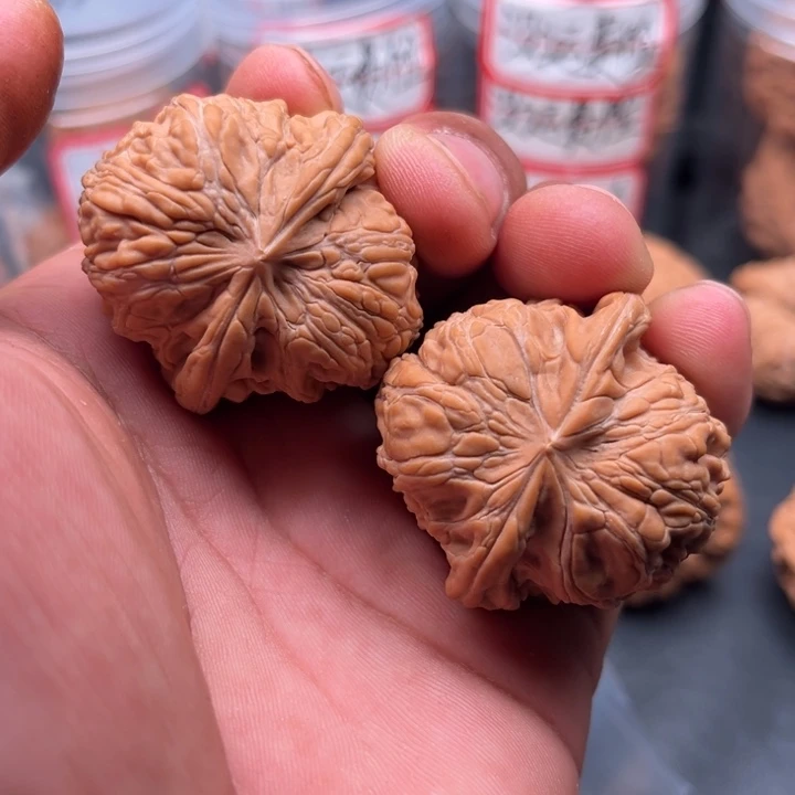 无***生把件文玩核桃门墩