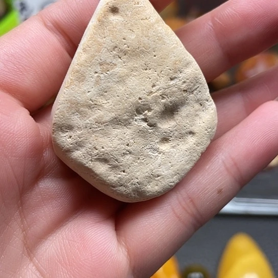 定制琥珀白蜜蜡乌克兰