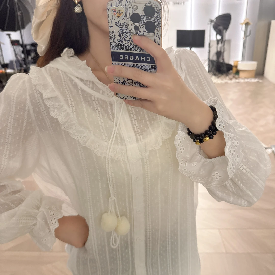 lovetaotao《雪人娃娃》温柔甜美风花边长袖白色衬衫女秋季宽松