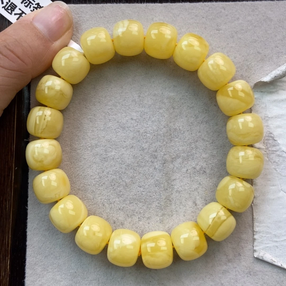 未镶嵌琥珀珠宝奇石12