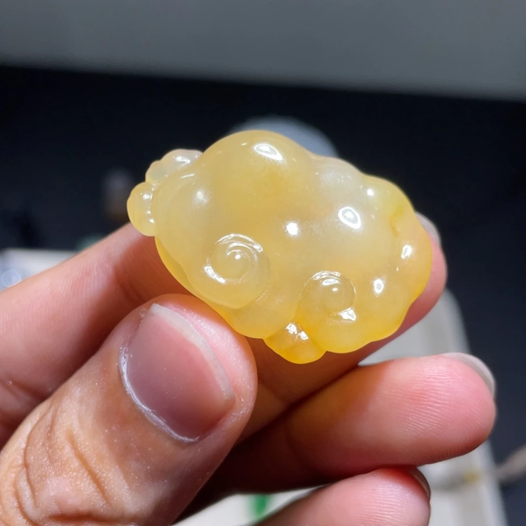 吊坠(不含链)未镶嵌翡翠随形如意