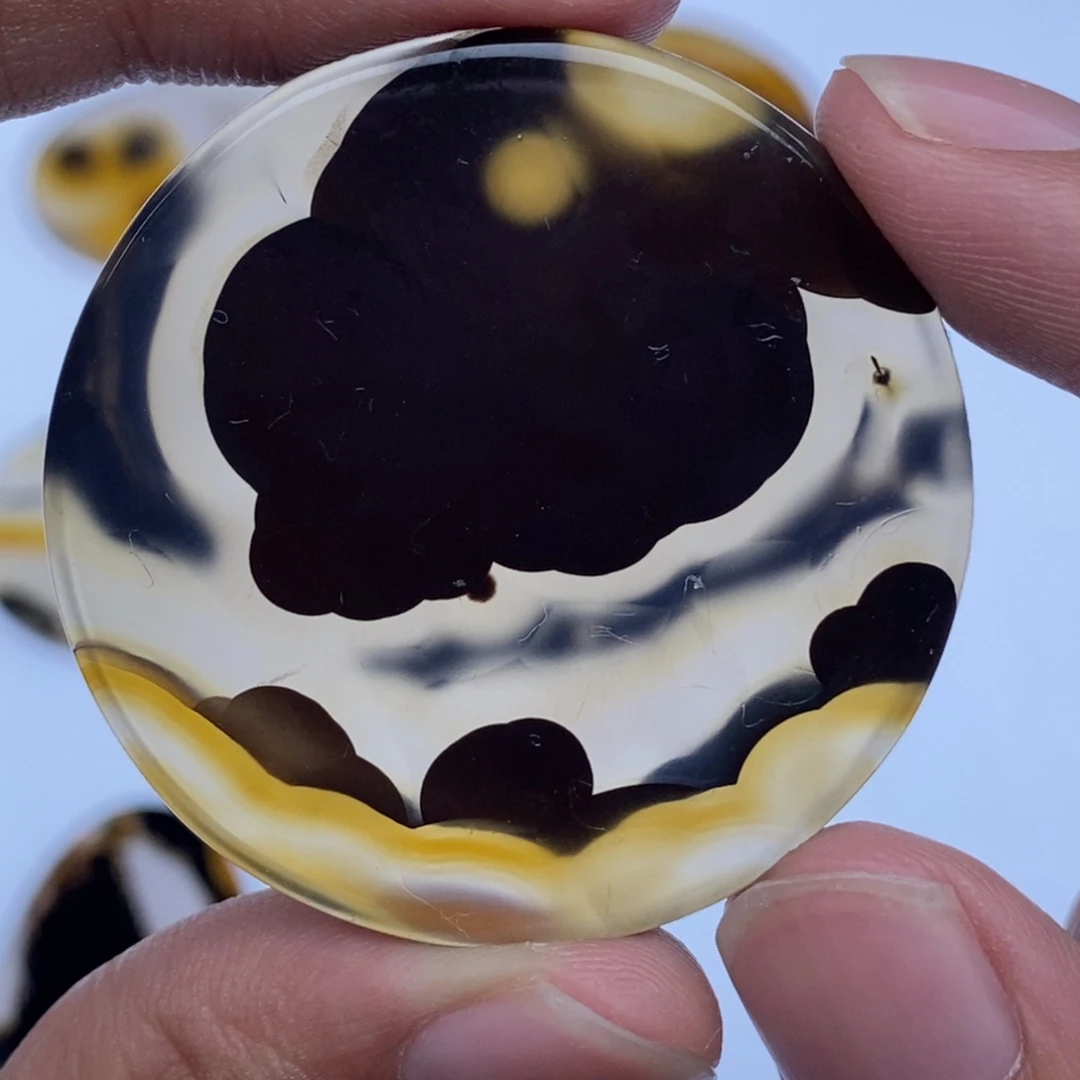 玛瑙/玉髓未镶嵌珠宝半成品