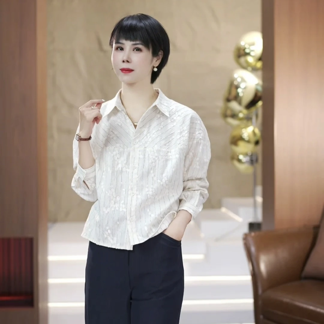 【渲渲推荐】QQ-2172春季2025新款花纹刺绣衬衣