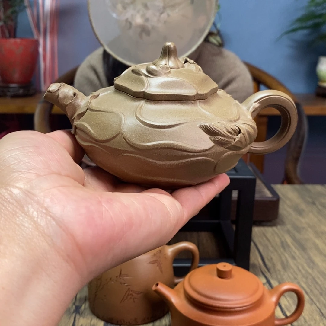 段泥茶壶蟹壳青风卷葵