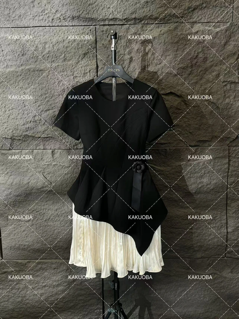 【原创大码设计师款】2025撞色拼接立体花装饰显瘦连衣裙K3283