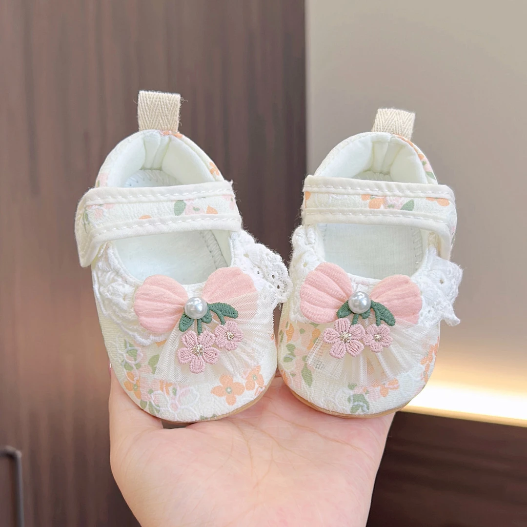 春秋3-6-12月婴儿鞋女宝宝0-1岁婴儿春季鞋子休闲软胶底防掉学步