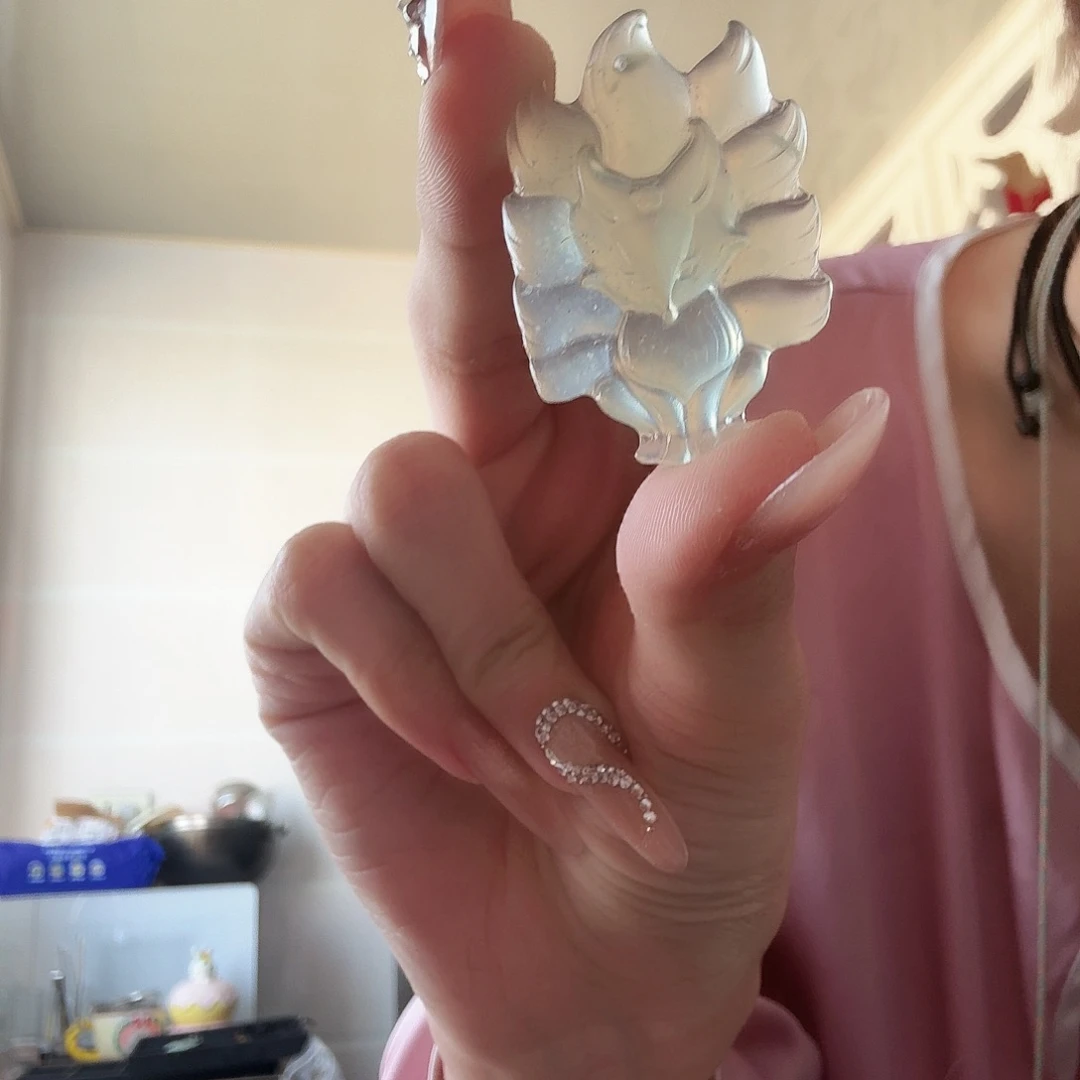 蛇纹石玉颈饰未镶嵌狐狸