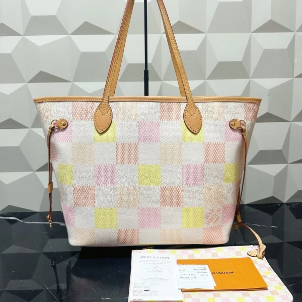 路易威登/包包/95新/市场价16500/250928CZ0014