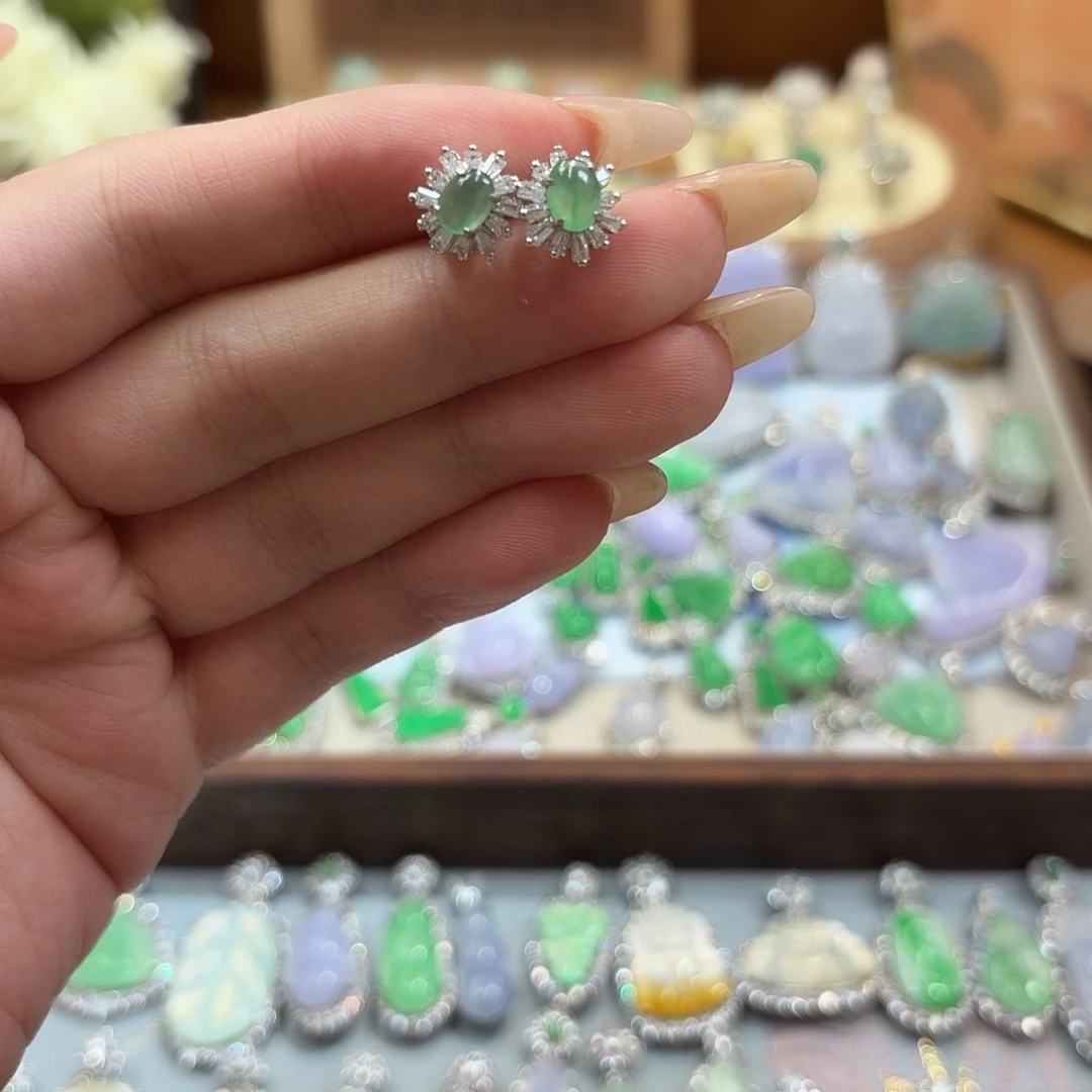 翡翠银S925镶嵌耳钉