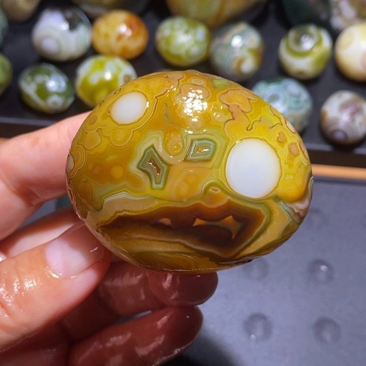 未镶嵌玛瑙/玉髓珠宝半成品40