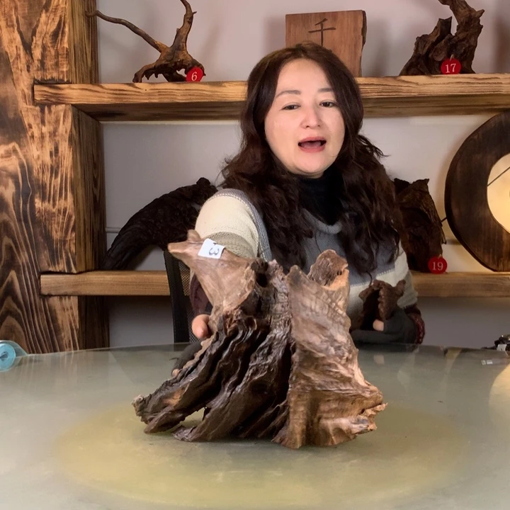 *****天然的云南紫柚木会黄水