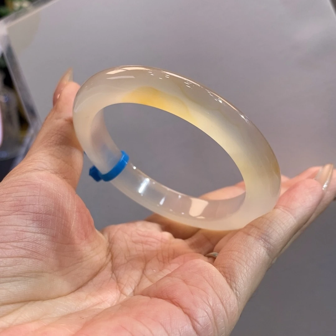 手镯玛瑙/玉髓未镶嵌