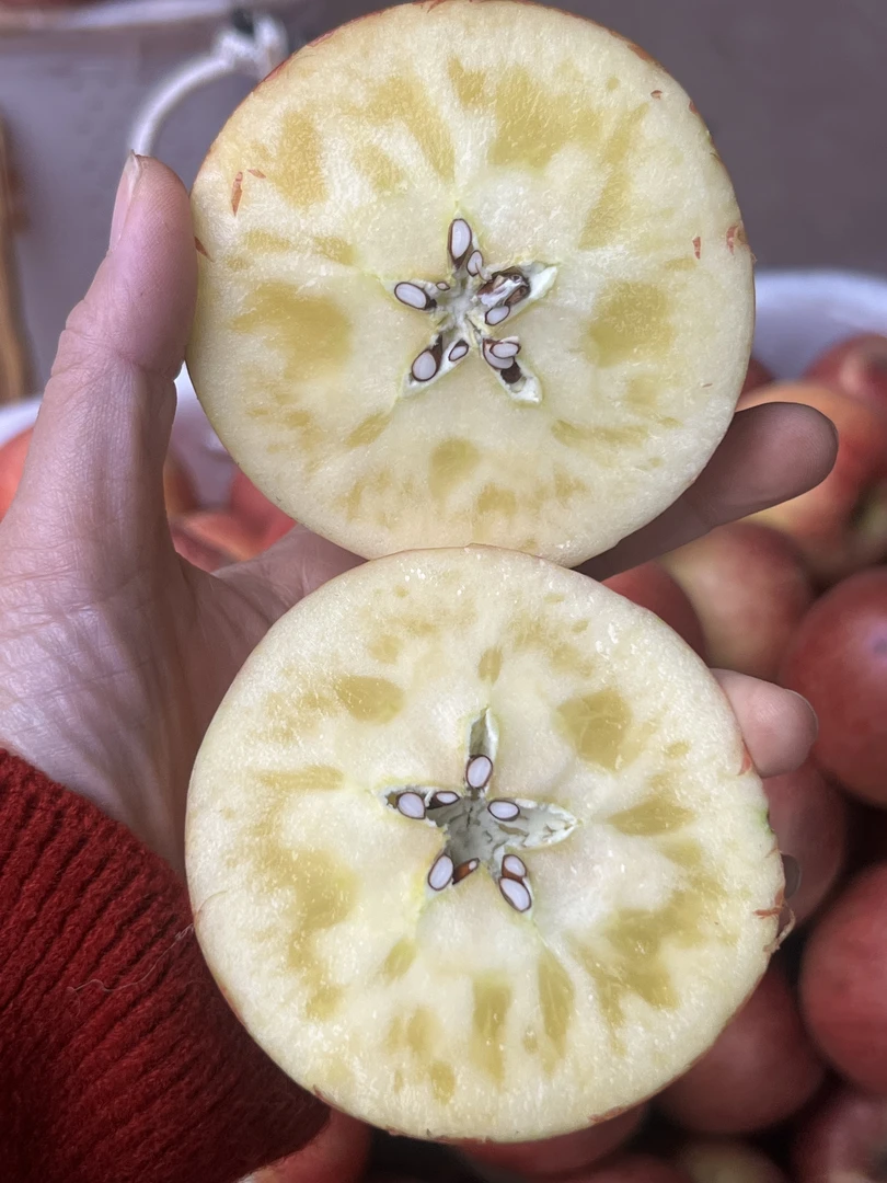 【京东包邮】四川冰糖心丑苹果新鲜应季红富士脆甜多汁水果5斤/8斤