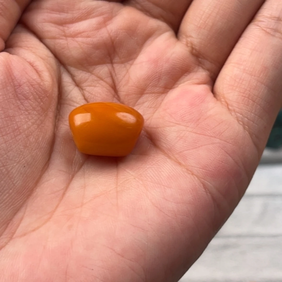 善***言蜜蜡未镶嵌颈饰老蜜蜡