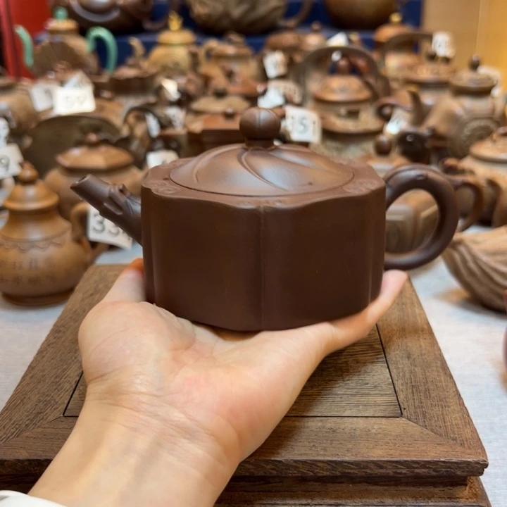 紫砂壶等艺术精品