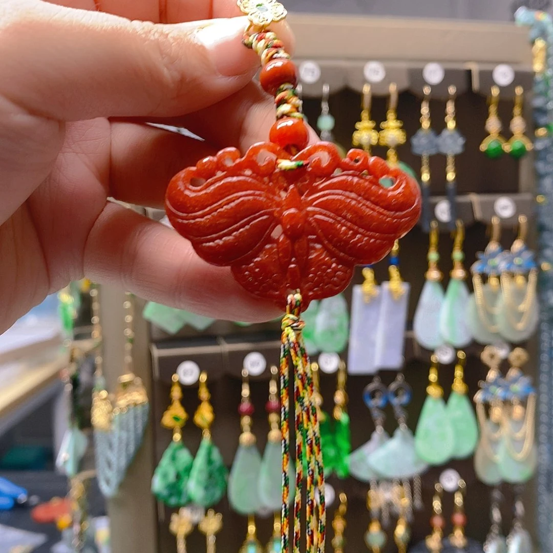 未镶嵌翡翠耳饰翡翠