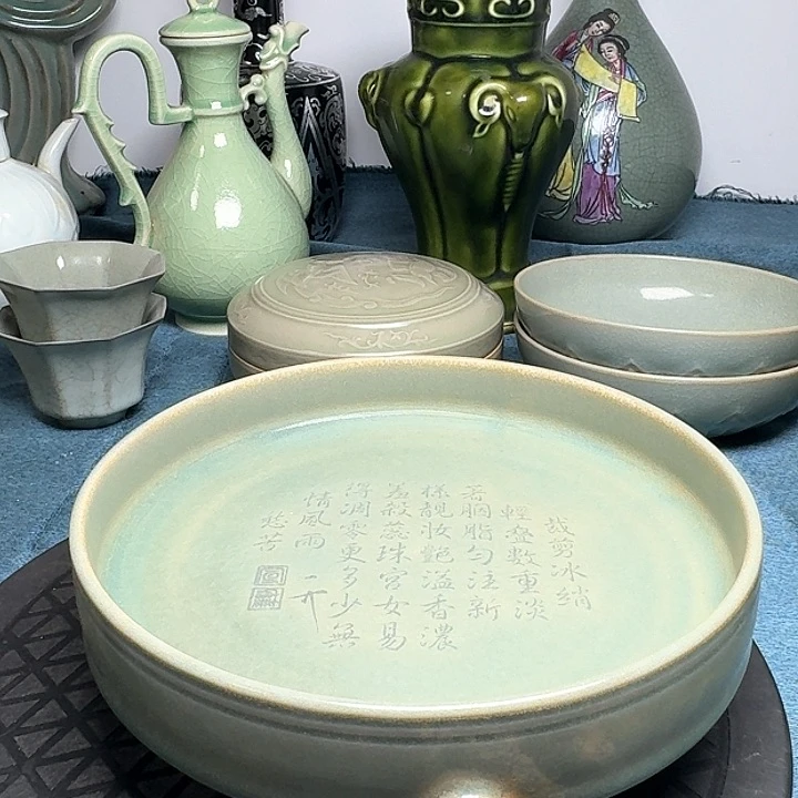 摆件新号开播，漏漏！！！！