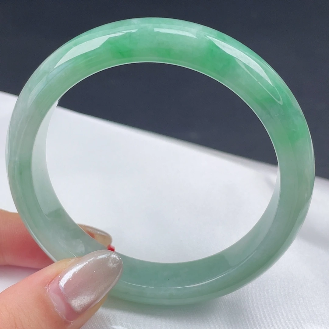 翡翠未镶嵌手镯58圈口