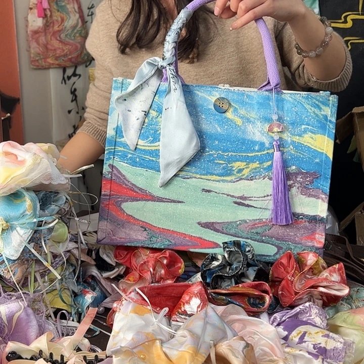 兰***迪258托特包包不退不换