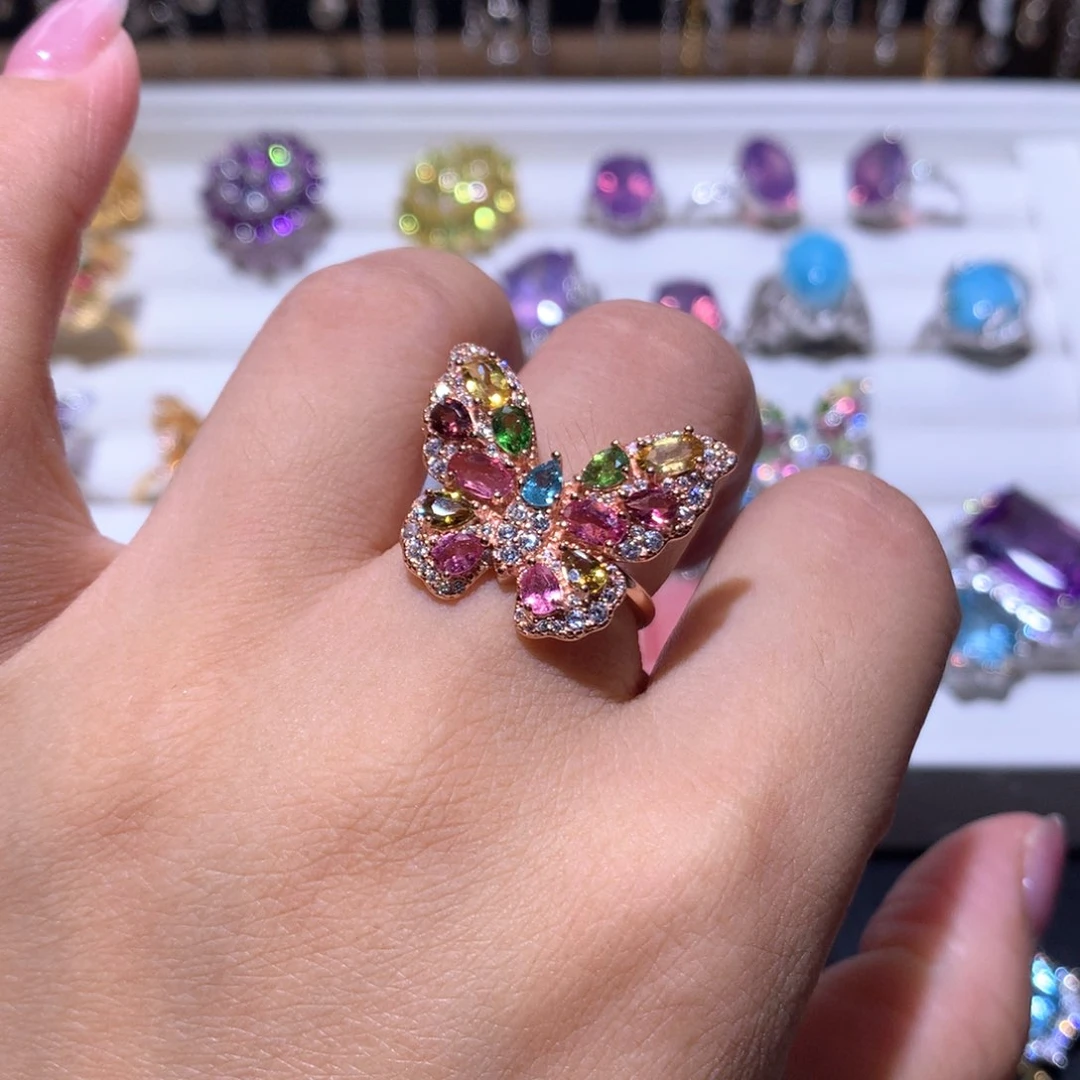 【闪购商品】水晶戒指银S925镶嵌哎****喂戒指