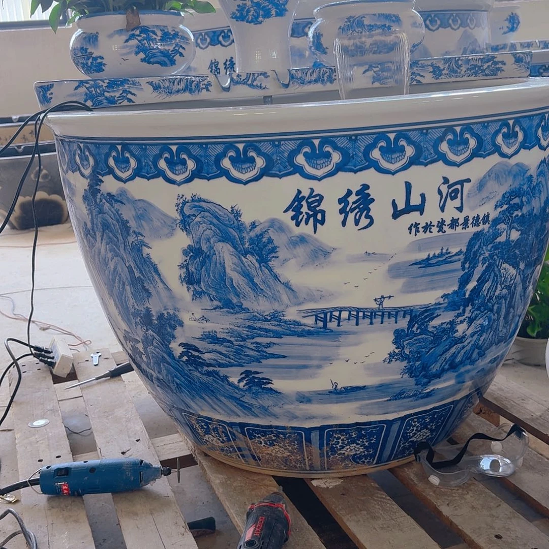 缘***缘景德镇陶瓷鱼缸90口青花流水摆件