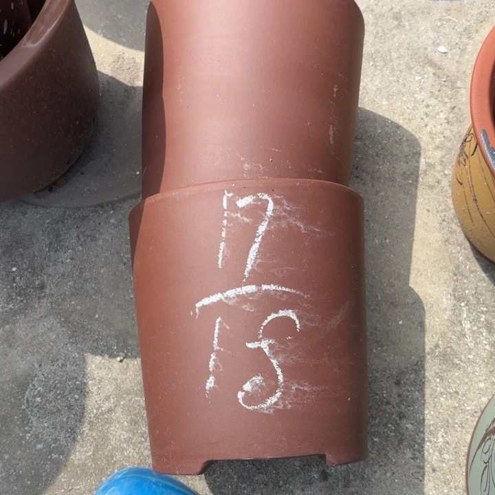 紫砂花盆紫砂的颜色