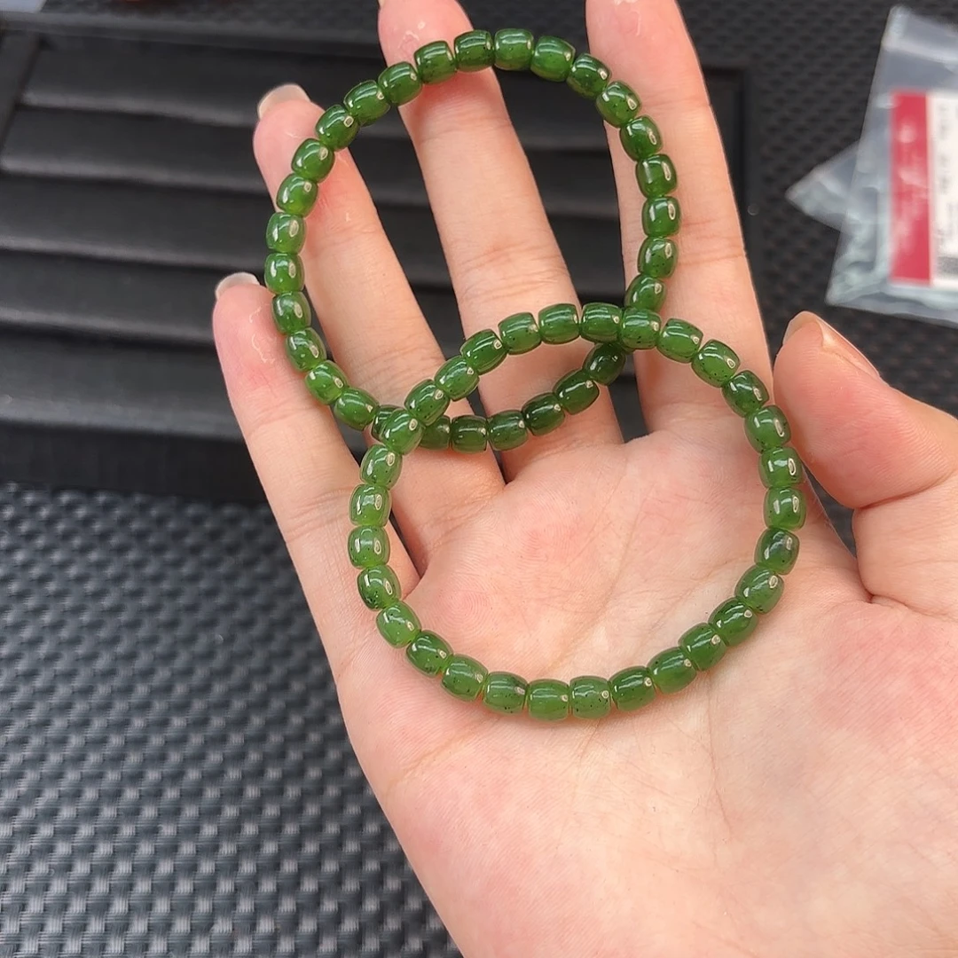 和田玉未镶嵌颈饰碧玉直切卡6手串