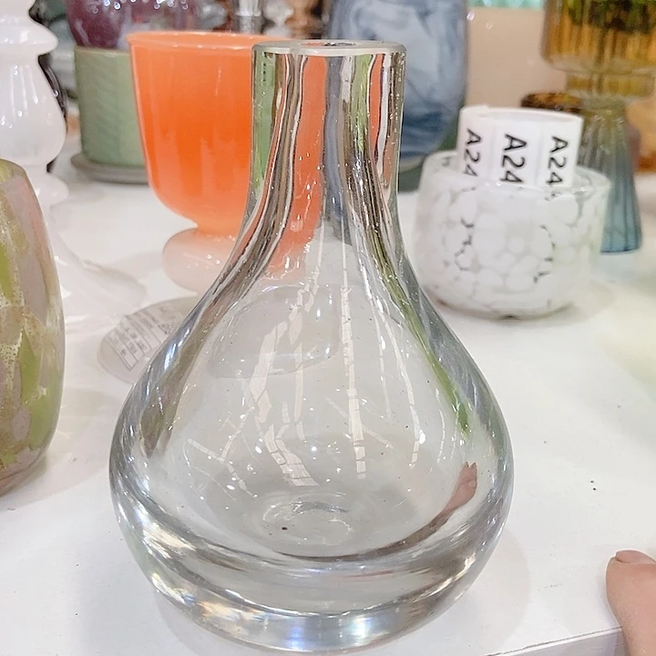 琉璃花瓶高度14厘米1厘米